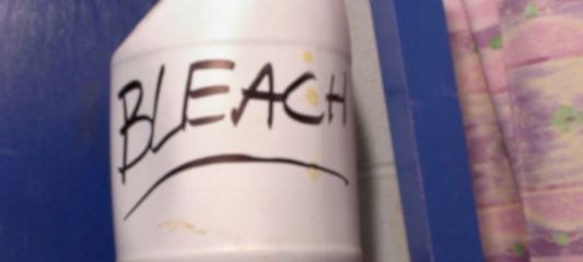Do You Really Need Alcohol and Bleach in Cleaning Supplies? Let’s Break the Myth